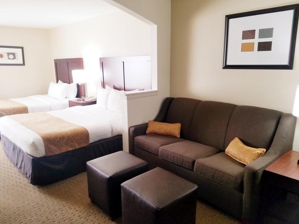 Quality Suites Irving-Las Colinas Kültér fotó